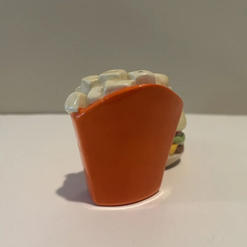 Westland Giftware MWAH Magnetic Burger And Fries S & P Shaker‎ Set